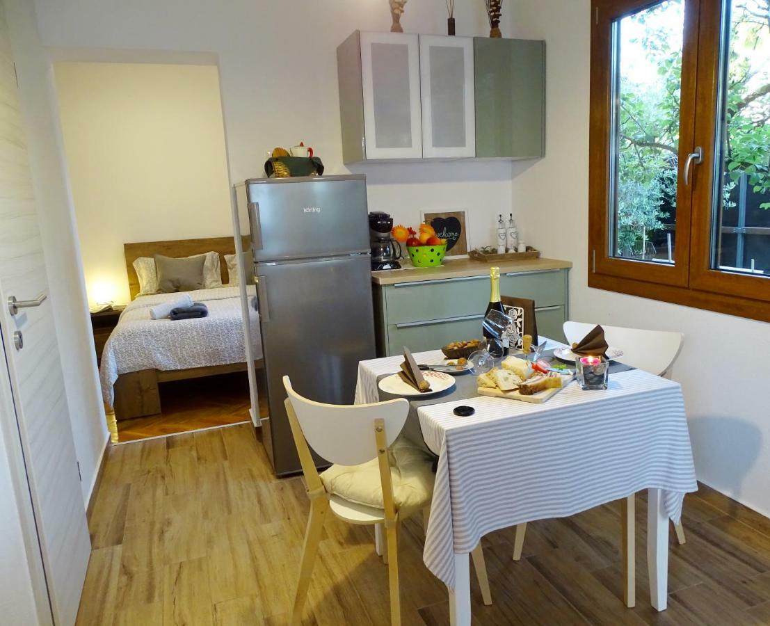 App Sorgo Lägenhet Novigrad Istria Exteriör bild